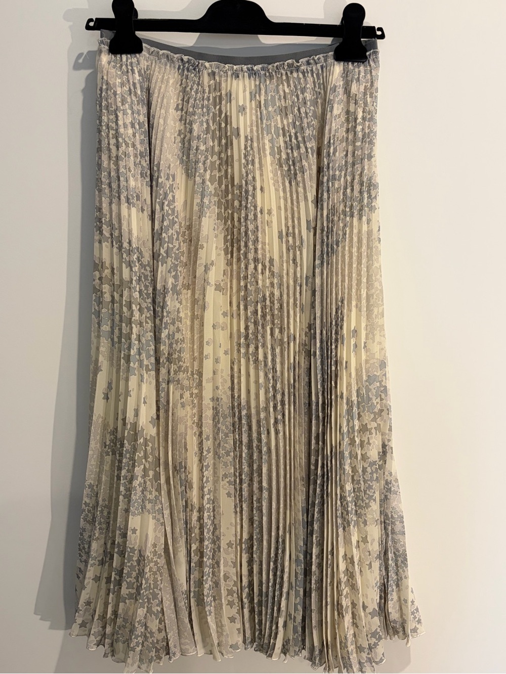Valentino Cream and Light Gray Pleated Midi Skirt
